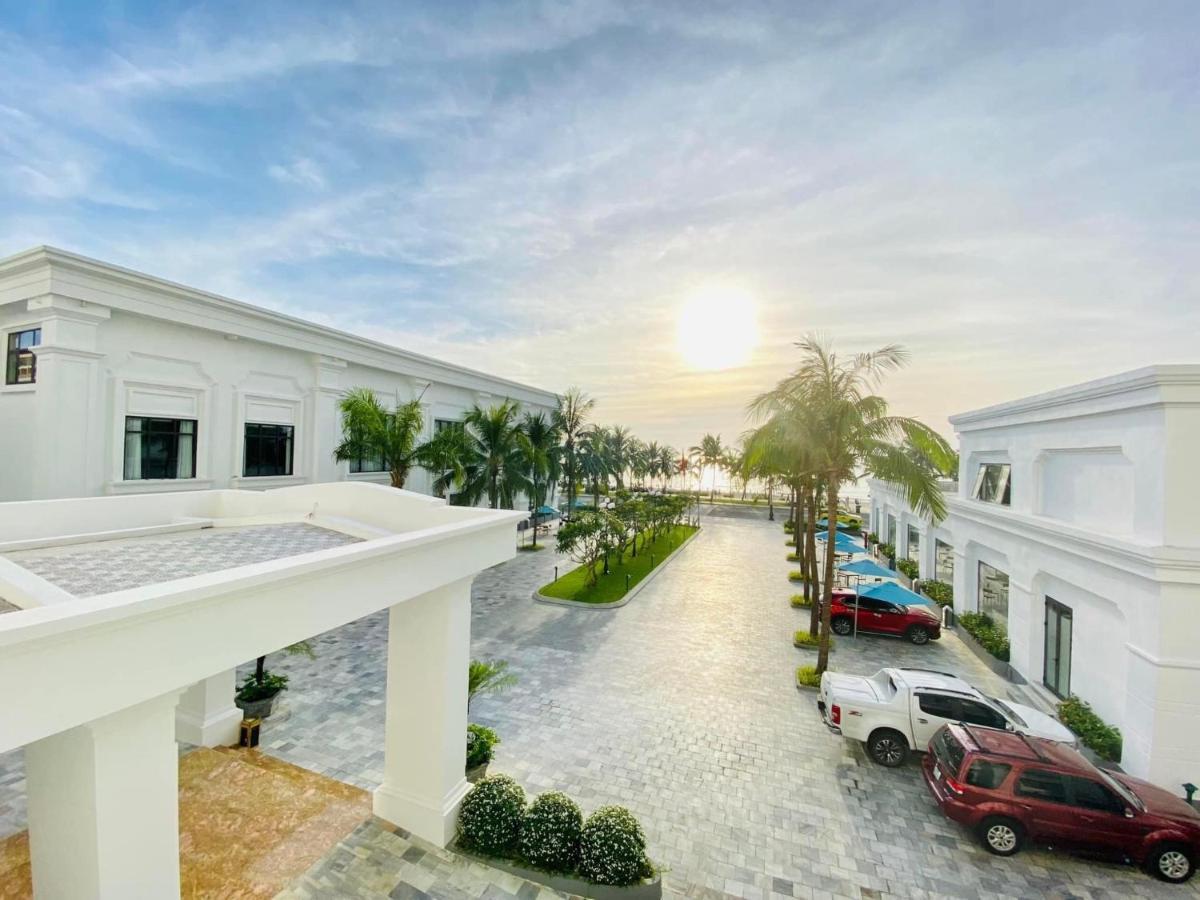 Nesta Hotel Đà Nẵng Kültér fotó